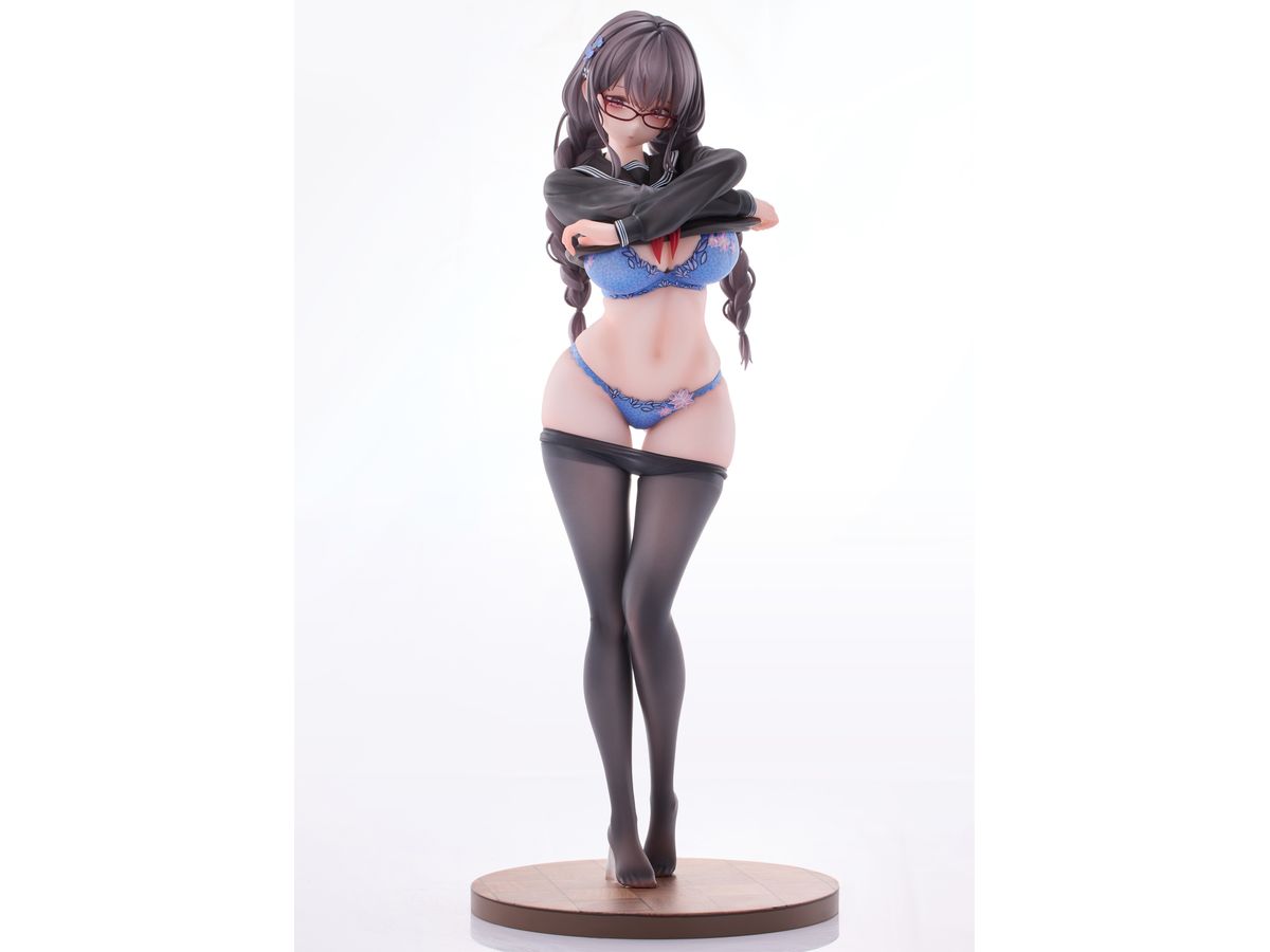 Gap Glasses Girl Who Doesn't Want To Take Physical Education Class